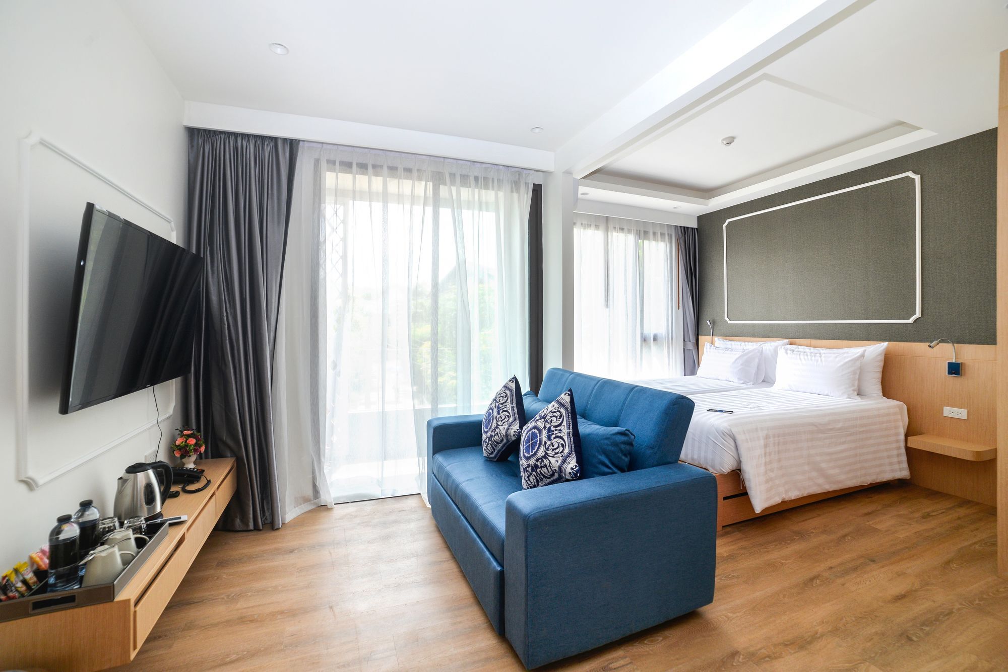 The Aristo Beach By Holy Cow 212 Phuket Exterior foto